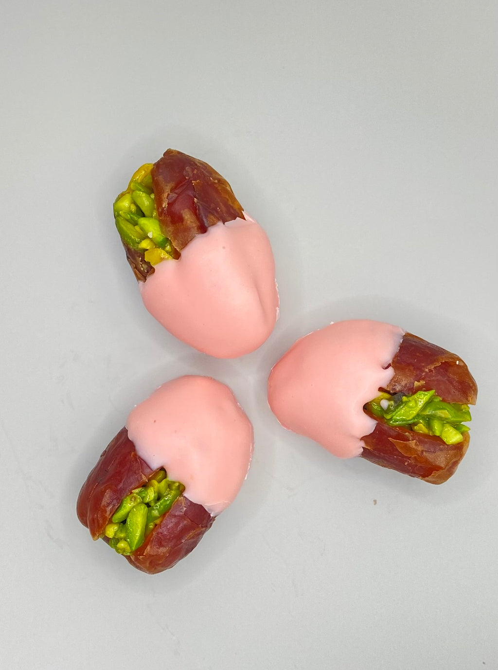 Ruby Chocolate Dates Stuffed With Nuts – choco-dubai